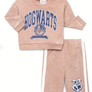 Hogwarts Sweatshirt and Shorts Set: Brand-New
