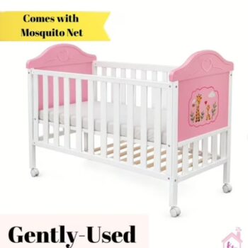 Cute Height Adjustable Baby Girl Crib with Dropside Feature: Gently-Used