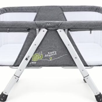 Portable Baby Bassinet: Gently-Used