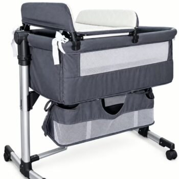 Baby Bassinet: Almost-New