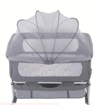 Movable Baby Rocking Bassinet/Bedside Sleeper with Music, Remote Control and Mosquito Net: Almost-New